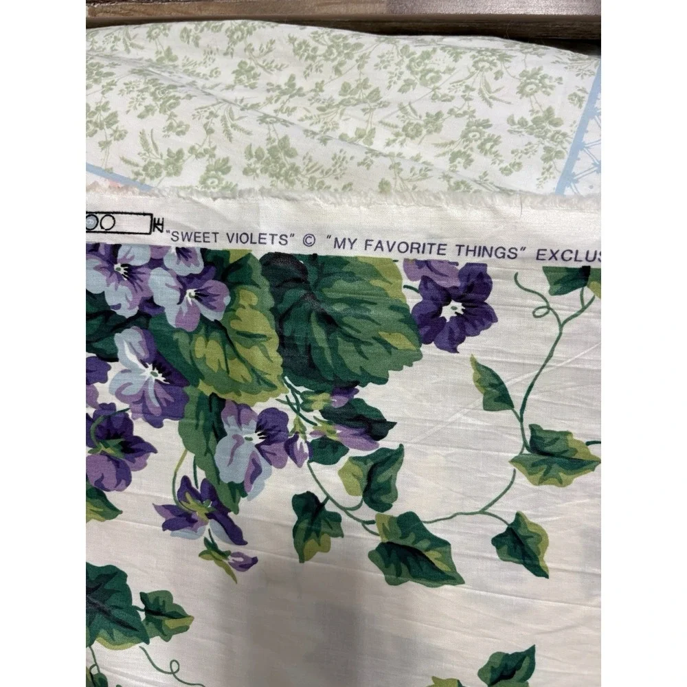 Sweet Violets My Favorite Things Waverly Fabric 100% Cotton 56